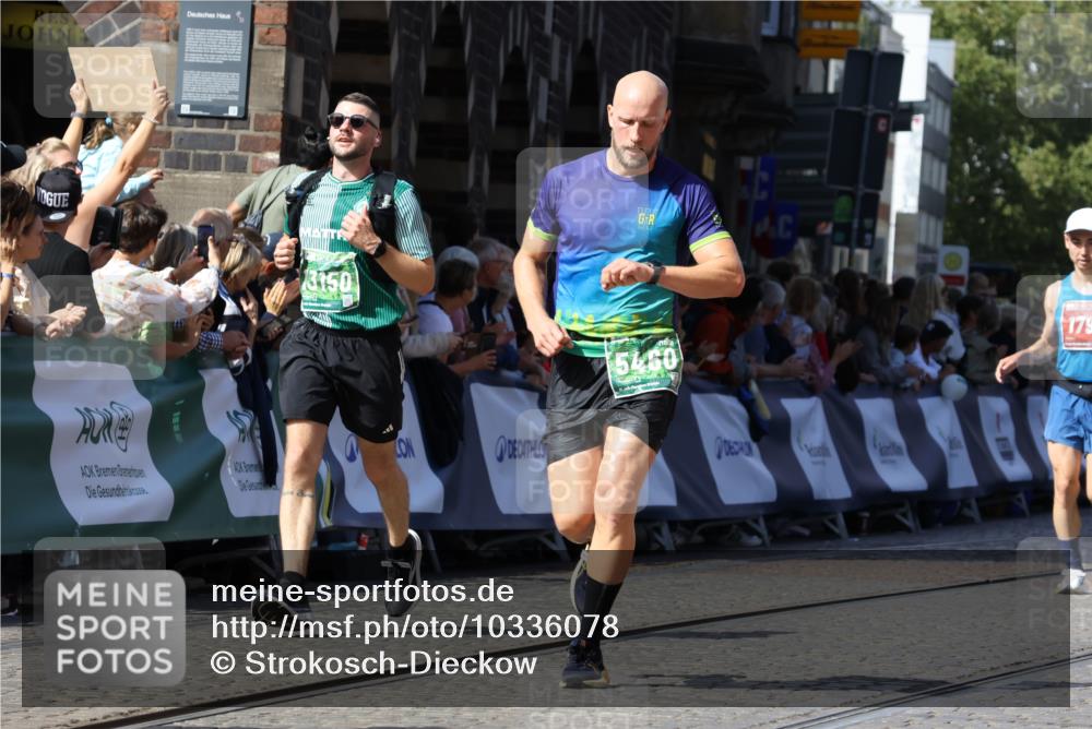 13.09.2026 - 21. swb-Marathon Bremen Strokosch-Dieckow http://msf.ph/oto/10336078 13.09.2026 13:18:18 Ziel 948, 1631, 1797, 2001, 2260, 2634, 2671, 3051, 3192, 3241, 3514, 4131, 4286, 4374, 4733, 5530, 5695, 5935, 5948, 6290, 6448, 8094, 8805, 8869, 8943, 8944, 9595, 9596, 9837, 13041, 1146, 1419, 2055, 5307, 5460, 6293, 6294, 6818, 7245, 7491, 7731, 8404, 8872, 9019, 9275, 13150 meine-sportfotos.de
