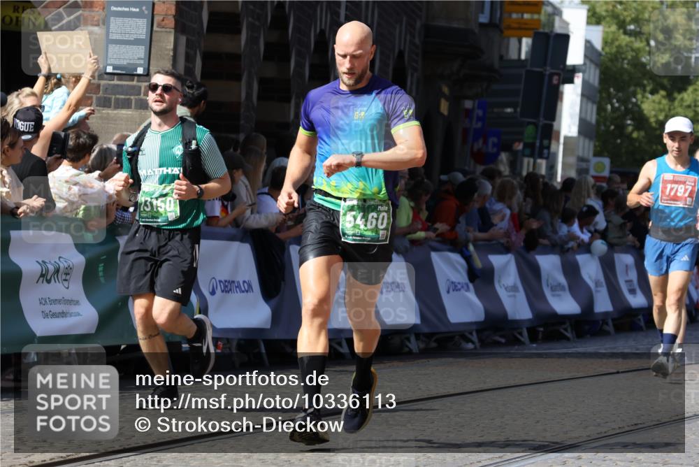 13.09.2026 - 21. swb-Marathon Bremen Strokosch-Dieckow http://msf.ph/oto/10336113 13.09.2026 13:18:18 Ziel 948, 1631, 1797, 2001, 2260, 2634, 2671, 3051, 3192, 3241, 3514, 4131, 4286, 4374, 4733, 5530, 5695, 5935, 5948, 6290, 6448, 8094, 8805, 8869, 8943, 8944, 9595, 9596, 9837, 13041, 1146, 1419, 2055, 5307, 5460, 6293, 6294, 6818, 7245, 7491, 7731, 8404, 8872, 9019, 9275, 13150 meine-sportfotos.de