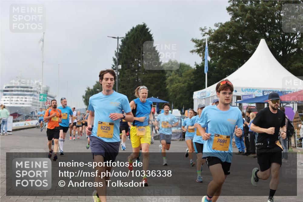 13.09.2026 - Kiel Lauf Andreas Tolksdorf http://msf.ph/oto/10336338 13.09.2026 09:53:43 Kiellinie 38, 6225, 9389, 9261, 38, 7691 meine-sportfotos.de