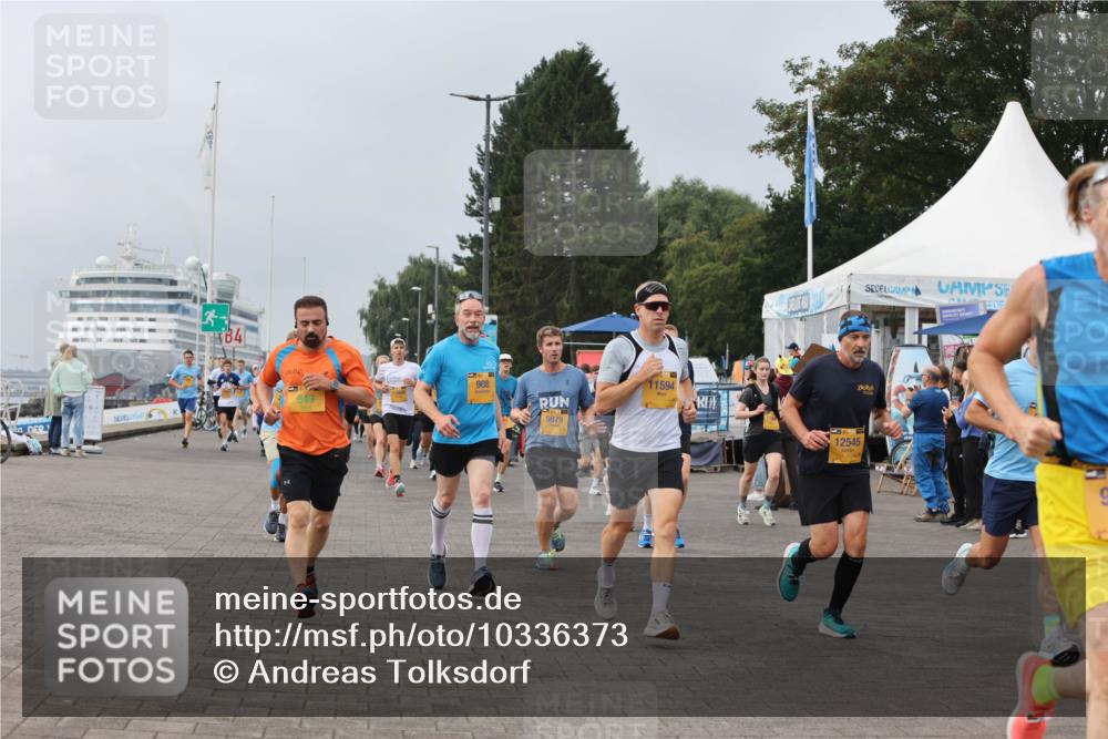 13.09.2026 - Kiel Lauf Andreas Tolksdorf http://msf.ph/oto/10336373 13.09.2026 09:53:45 Kiellinie 4, 849, 908, 11594, 9879, 12545 meine-sportfotos.de