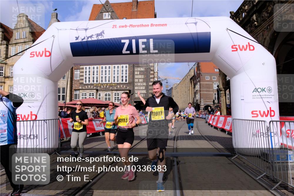 13.09.2026 - 21. swb-Marathon Bremen Tim E. http://msf.ph/oto/10336383 13.09.2026 11:07:38 Ziel 10205, 10488, 10695, 10748, 11123, 11246, 11393, 11417, 11600, 11696, 11759, 11767, 11822, 11823, 11865, 11917, 12020, 12173, 12210, 12255, 12266, 12536 meine-sportfotos.de