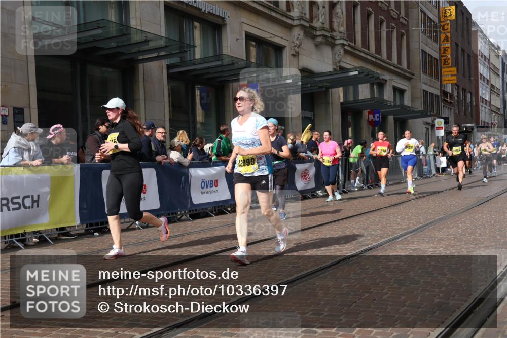 13.09.2026 - 21. swb-Marathon Bremen Strokosch-Dieckow http://msf.ph/oto/10336397 13.09.2026 11:04:58 Ziel 10370, 10411, 10576, 10697, 10717, 10718, 10800, 10802, 10995, 11102, 11105, 11146, 11157, 11218, 11281, 11326, 11334, 11394, 11584, 11616, 11722, 11900, 12002, 12011, 12064, 12079, 12080, 12099, 12251, 12335, 10198, 10283, 10315, 10465, 10481, 10729, 10741, 10850, 10855, 10856, 10940, 10975, 11006, 11133, 11272, 11364, 11366, 11395, 11518, 11592, 11705, 11757, 11939, 12002, 12005 meine-sportfotos.de