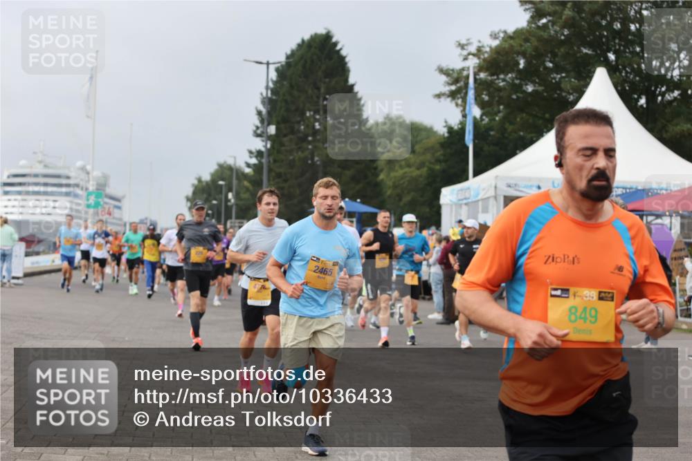 13.09.2026 - Kiel Lauf Andreas Tolksdorf http://msf.ph/oto/10336433 13.09.2026 09:53:47 Kiellinie 39, 2465, 4, 38, 849 meine-sportfotos.de