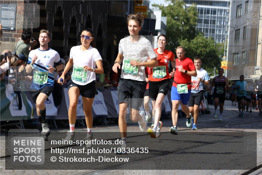 13.09.2026 - 21. swb-Marathon Bremen Strokosch-Dieckow http://msf.ph/oto/10336435 13.09.2026 13:18:29 Ziel 1631, 1872, 2260, 2634, 2671, 3241, 3458, 3514, 3634, 4131, 4733, 5292, 5695, 5948, 6152, 6290, 6448, 7954, 8094, 8805, 8943, 8944, 9134, 9609, 10065, 465, 2324, 2948, 3631, 4120, 4413, 4642, 5867, 6787, 7245, 7731, 8404, 8540, 8743, 8872, 9019, 9275, 9327, 9833 meine-sportfotos.de