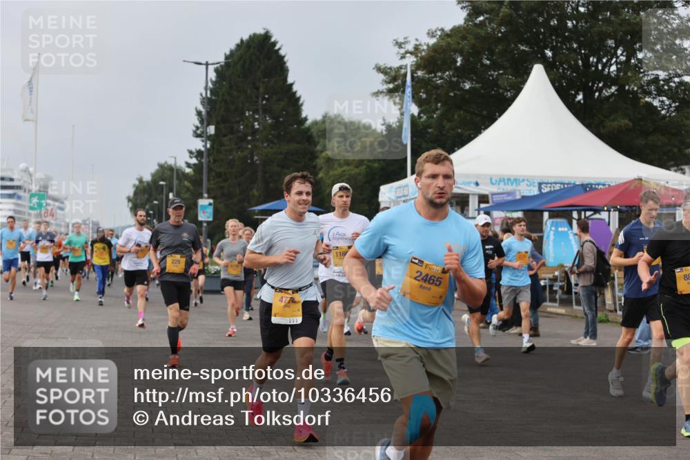 13.09.2026 - Kiel Lauf Andreas Tolksdorf http://msf.ph/oto/10336456 13.09.2026 09:53:48 Kiellinie 84, 229, 5175, 4778, 1000, 116, 38, 2465, 88 meine-sportfotos.de