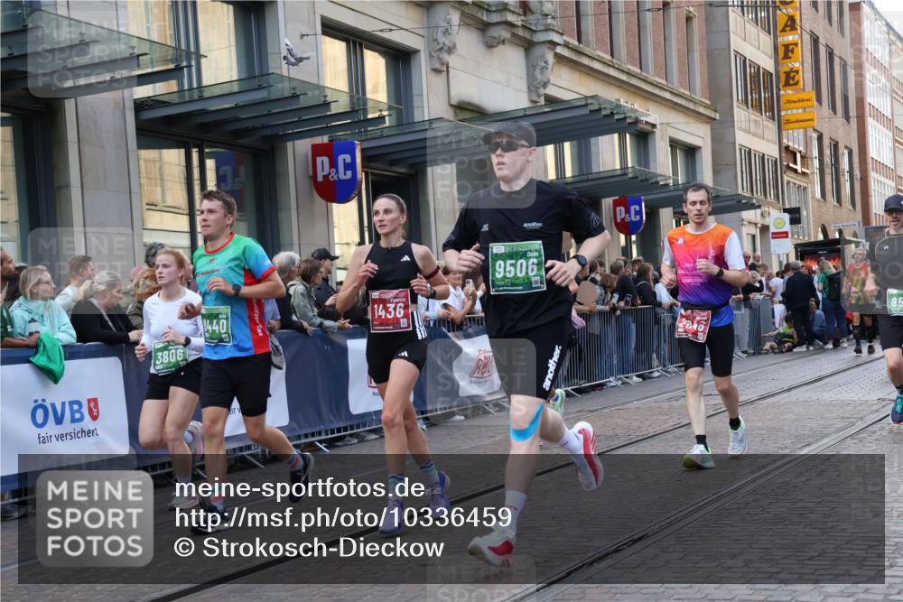 13.09.2026 - 21. swb-Marathon Bremen Strokosch-Dieckow http://msf.ph/oto/10336459 13.09.2026 13:25:20 Ziel 150, 191, 209, 1458, 1650, 1752, 2033, 2421, 2781, 3124, 3186, 3722, 3806, 4161, 4411, 4439, 4717, 4842, 4927, 5139, 5622, 5703, 5755, 5814, 7252, 8545, 8597, 8695, 8890, 9440, 9468, 9506, 260, 1080, 1119, 1166, 1264, 1436, 1448, 1658, 2046, 2322, 3105, 3168, 3187, 4091, 4294, 4459, 4507, 4918, 6113, 6380, 6943, 7306, 7326, 8245, 8357, 8769, 9036, 9073, 9299, 9360, 9460, 9493, 9563, 13025, 13088 meine-sportfotos.de