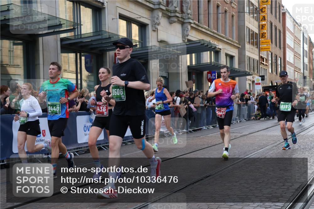 13.09.2026 - 21. swb-Marathon Bremen Strokosch-Dieckow http://msf.ph/oto/10336476 13.09.2026 13:25:21 Ziel 150, 191, 209, 1458, 1650, 1752, 2033, 2421, 2781, 3124, 3186, 3722, 3806, 4161, 4411, 4439, 4717, 4842, 4927, 5013, 5139, 5622, 5703, 5755, 5814, 7252, 8545, 8597, 8695, 8890, 9440, 9468, 9506, 260, 1080, 1119, 1166, 1264, 1436, 1448, 1658, 2046, 2322, 3105, 3168, 3187, 4091, 4294, 4459, 4507, 4918, 6113, 6380, 7252, 7306, 7326, 8245, 8357, 8695, 8769, 9036, 9073, 9299, 9360, 9460, 9493, 9563, 13025, 13088 meine-sportfotos.de