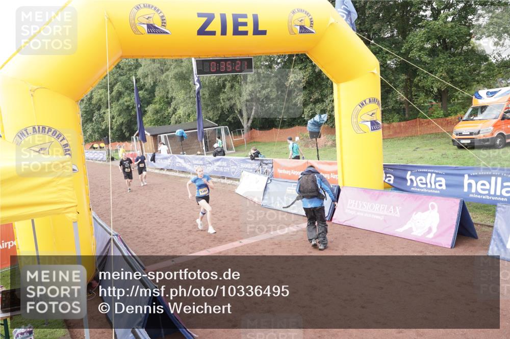 13.09.2026 - Airport Race Dennis Weichert http://msf.ph/oto/10336495 13.09.2026 10:35:55 Ziel 5085, 5304, 5328, 5361, 5384 meine-sportfotos.de