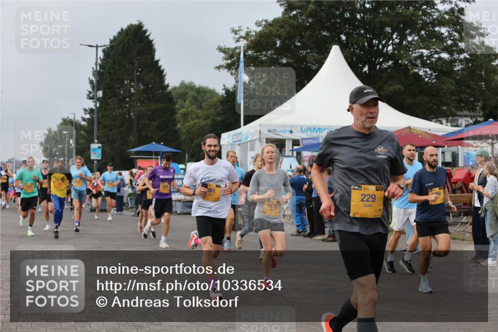 13.09.2026 - Kiel Lauf Andreas Tolksdorf http://msf.ph/oto/10336534 13.09.2026 09:53:51 Kiellinie 361, 5175, 4, 38, 229, 080 meine-sportfotos.de