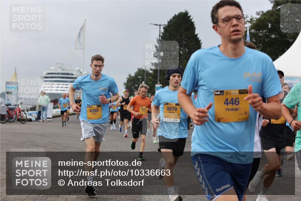 13.09.2026 - Kiel Lauf Andreas Tolksdorf http://msf.ph/oto/10336663 13.09.2026 09:53:56 Kiellinie 11, 38, 38, 8579, 39, 446, 4393, 3819 meine-sportfotos.de