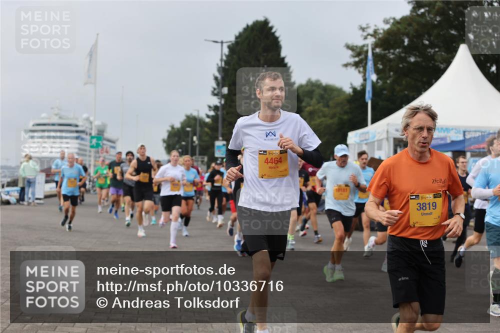13.09.2026 - Kiel Lauf Andreas Tolksdorf http://msf.ph/oto/10336716 13.09.2026 09:53:58 Kiellinie 4, 38, 4464, 10181, 48, 3819 meine-sportfotos.de