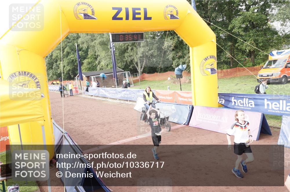 13.09.2026 - Airport Race Dennis Weichert http://msf.ph/oto/10336717 13.09.2026 10:36:15 Ziel 1351, 5081, 5082, 5152 meine-sportfotos.de