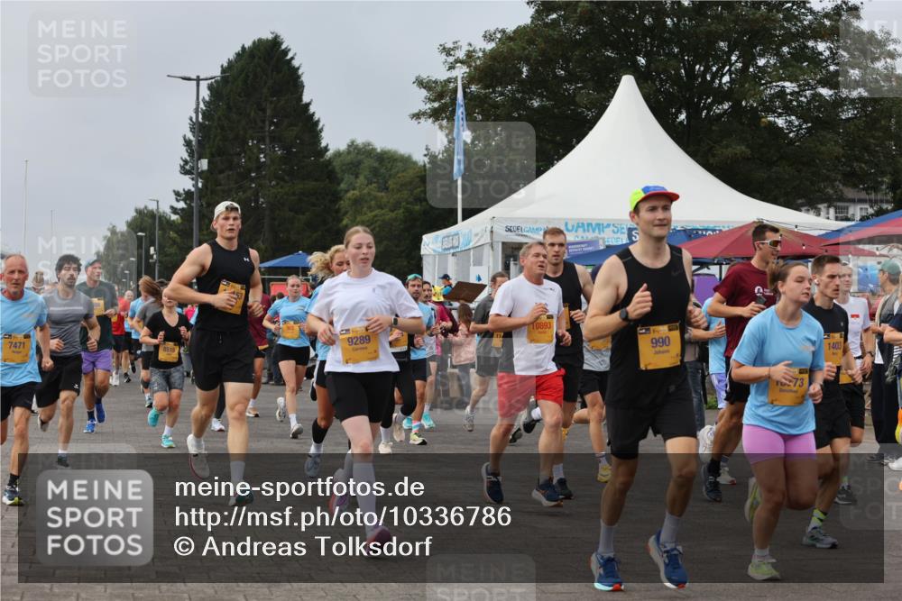 13.09.2026 - Kiel Lauf Andreas Tolksdorf http://msf.ph/oto/10336786 13.09.2026 09:54:00 Kiellinie 7471, 8515, 1, 39, 9289, 114, 10893, 990, 73, 1403 meine-sportfotos.de