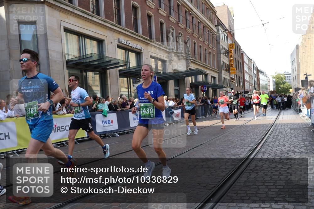 13.09.2026 - 21. swb-Marathon Bremen Strokosch-Dieckow http://msf.ph/oto/10336829 13.09.2026 13:25:31 Ziel 150, 191, 1163, 1458, 1647, 1752, 2033, 2062, 2421, 2708, 2781, 2987, 3124, 3186, 3248, 3722, 3806, 4067, 4161, 4411, 4439, 4476, 4717, 4842, 4927, 5013, 5139, 5558, 5622, 5701, 5703, 6135, 6605, 7638, 7780, 8271, 8361, 8592, 8597, 8890, 9440, 209, 260, 1119, 1436, 1650, 1658, 2046, 3168, 3187, 4294, 4459, 5755, 5814, 6113, 6380, 7252, 7306, 7326, 8357, 8545, 8695, 8769, 9036, 9299, 9460, 9468, 9506, 9563, 13025 meine-sportfotos.de