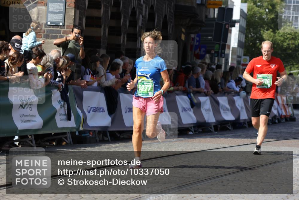 13.09.2026 - 21. swb-Marathon Bremen Strokosch-Dieckow http://msf.ph/oto/10337050 13.09.2026 13:18:49 Ziel 465, 1146, 1419, 2055, 2324, 2948, 3631, 4413, 4642, 5307, 5460, 6293, 6294, 6818, 7245, 7491, 7731, 8404, 8540, 8872, 9019, 9275, 13150, 307, 2007, 4916, 5277, 6310, 7154, 7602, 7647, 7686, 7791, 9512, 13184 meine-sportfotos.de