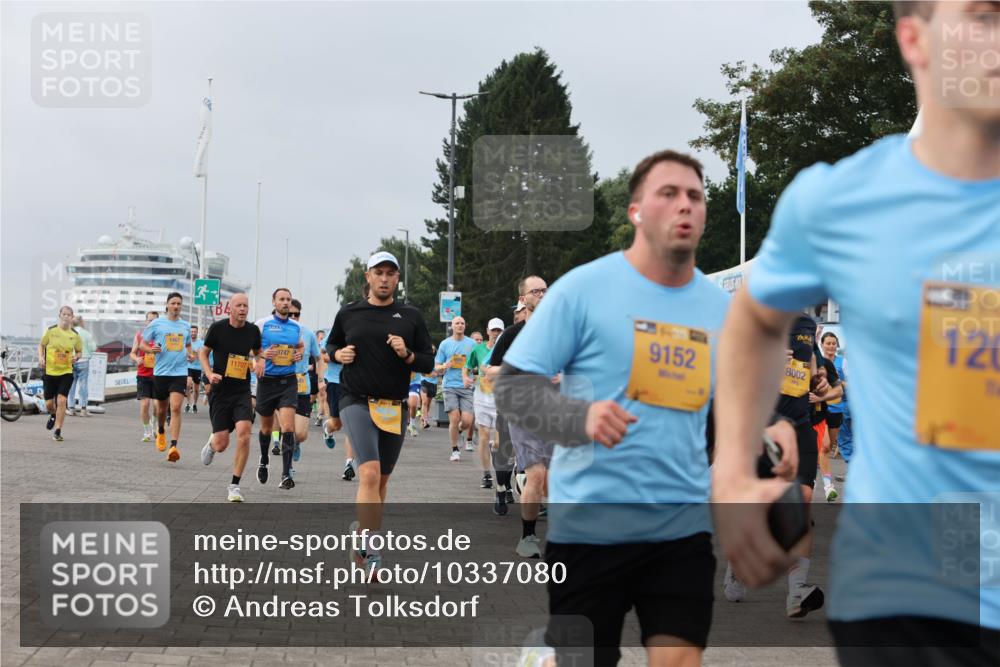 13.09.2026 - Kiel Lauf Andreas Tolksdorf http://msf.ph/oto/10337080 13.09.2026 09:54:16 Kiellinie 4, 11707, 3747, 9152, 8002, 120 meine-sportfotos.de