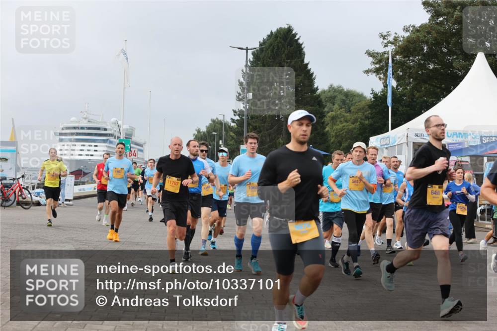 13.09.2026 - Kiel Lauf Andreas Tolksdorf http://msf.ph/oto/10337101 13.09.2026 09:54:17 Kiellinie 1467, 4, 11707, 4349, 971, 1060, 40, 5817, 6450, 10256 meine-sportfotos.de