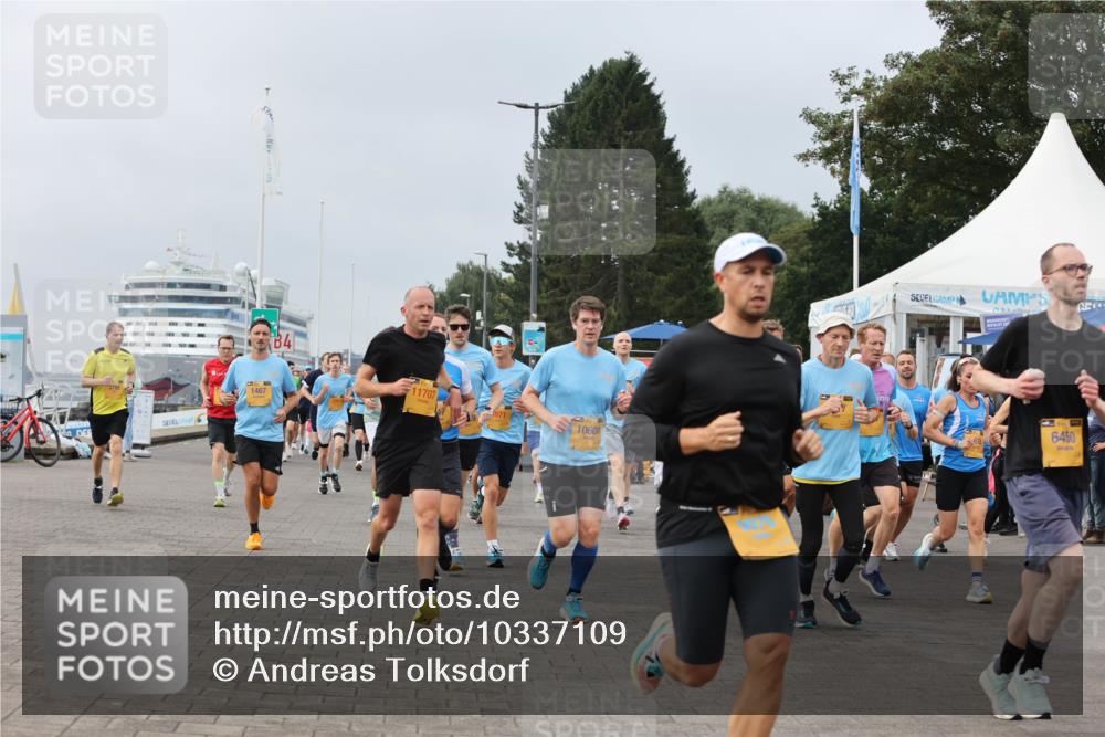 13.09.2026 - Kiel Lauf Andreas Tolksdorf http://msf.ph/oto/10337109 13.09.2026 09:54:17 Kiellinie 1467, 4, 11707, 971, 10608, 6450 meine-sportfotos.de