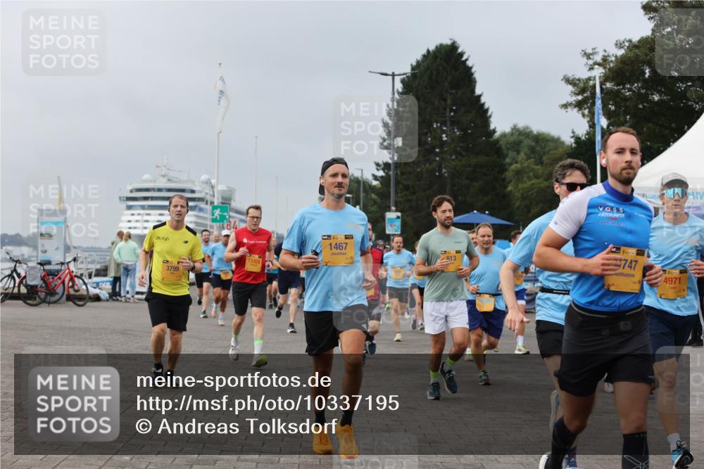 13.09.2026 - Kiel Lauf Andreas Tolksdorf http://msf.ph/oto/10337195 13.09.2026 09:54:19 Kiellinie 3799, 13, 84, 11426, 1467, 813, 1, 38, 747, 38, 4971 meine-sportfotos.de