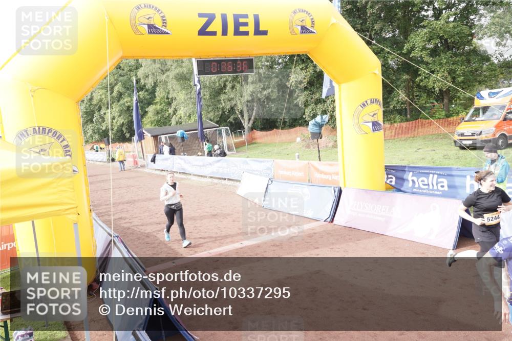 13.09.2026 - Airport Race Dennis Weichert http://msf.ph/oto/10337295 13.09.2026 10:37:09 Ziel 4127, 5244, 5276 meine-sportfotos.de