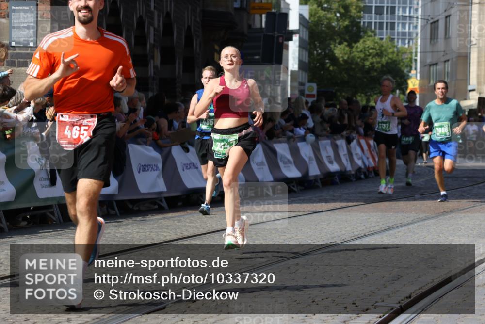 13.09.2026 - 21. swb-Marathon Bremen Strokosch-Dieckow http://msf.ph/oto/10337320 13.09.2026 13:19:01 Ziel 465, 2324, 2948, 3631, 4120, 4413, 4642, 5867, 6787, 7104, 7163, 7245, 7602, 7731, 8404, 8540, 8743, 8872, 9019, 9275, 9327, 9833, 189, 666, 1599, 2007, 2390, 2535, 3508, 4819, 4857, 5172, 6137, 6633, 7647, 7686, 9512, 9805 meine-sportfotos.de