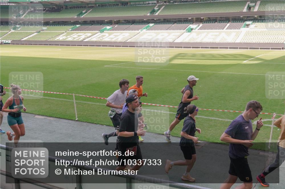13.09.2026 - 21. swb-Marathon Bremen Michael Burmester http://msf.ph/oto/10337333 13.09.2026 13:14:00 Laufen im Stadion 183, 270, 278, 349, 460, 576, 600, 631, 695, 702, 768, 933, 950, 956, 1005, 1008, 1143, 1286, 1392, 1408, 1426, 1573, 1596, 1641, 1818, 1819, 1991, 2005, 2024, 2035, 2079, 2233, 2264, 2314, 2387, 2412, 2439, 2457, 2461, 2478, 2494, 2521, 2540, 2564, 2612, 2665, 2684, 2693, 2765, 2773, 2792, 2816, 2829, 2838, 2860, 2865, 2884, 2887, 2895, 2921, 2972, 2975, 2978, 3016, 3111, 3209, 3253, 3277, 3293, 3304, 3313, 3378, 3405, 3428, 3434, 3653, 3661, 4080, 4511 meine-sportfotos.de