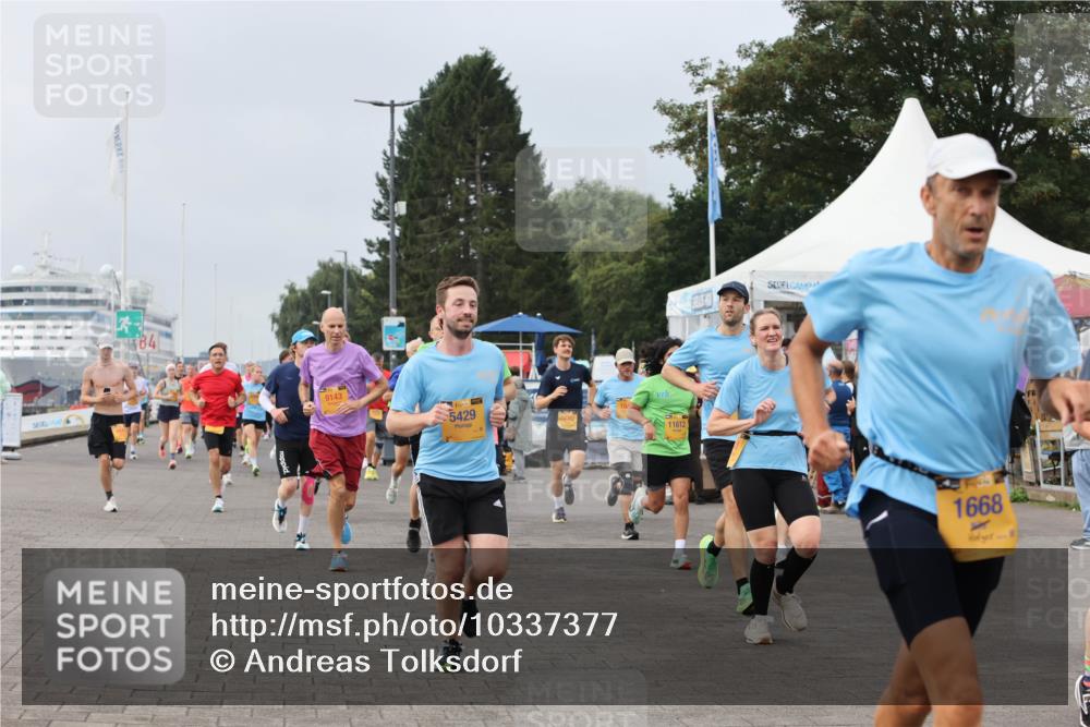 13.09.2026 - Kiel Lauf Andreas Tolksdorf http://msf.ph/oto/10337377 13.09.2026 09:54:25 Kiellinie 3, 84, 9143, 5429, 11612, 1668 meine-sportfotos.de