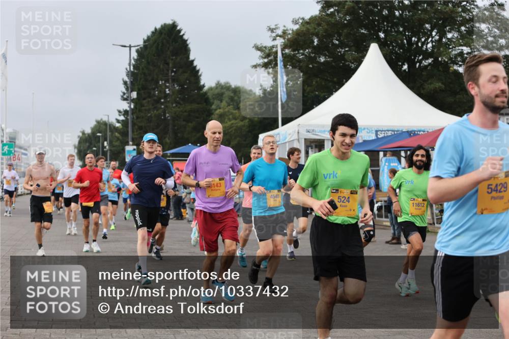 13.09.2026 - Kiel Lauf Andreas Tolksdorf http://msf.ph/oto/10337432 13.09.2026 09:54:26 Kiellinie 84, 143, 1, 4540, 38, 524, 11612, 5429 meine-sportfotos.de