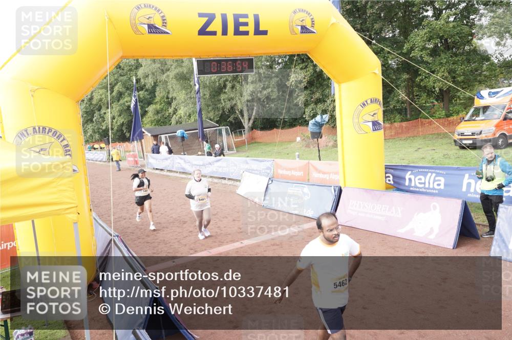 13.09.2026 - Airport Race Dennis Weichert http://msf.ph/oto/10337481 13.09.2026 10:37:28 Ziel 5105, 5107, 5407, 5461, 5462 meine-sportfotos.de