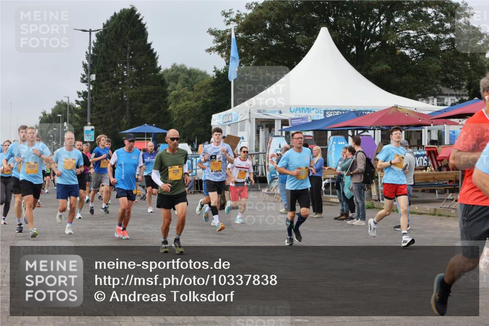 13.09.2026 - Kiel Lauf Andreas Tolksdorf http://msf.ph/oto/10337838 13.09.2026 09:54:45 Kiellinie 9225, 7928, 228 meine-sportfotos.de