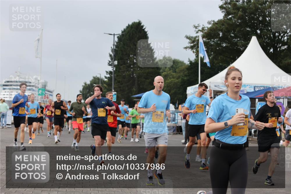 13.09.2026 - Kiel Lauf Andreas Tolksdorf http://msf.ph/oto/10337986 13.09.2026 09:54:50 Kiellinie 5576, 84, 12776, 1722, 39, 2505, 10782, 4046 meine-sportfotos.de
