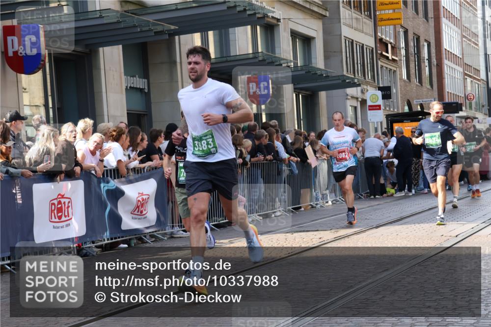 13.09.2026 - 21. swb-Marathon Bremen Strokosch-Dieckow http://msf.ph/oto/10337988 13.09.2026 13:26:04 Ziel 1368, 1649, 2434, 2658, 3603, 3983, 4077, 4723, 4724, 5747, 5854, 5906, 5934, 5992, 6230, 6639, 7626, 8817, 9260, 13195, 150, 1163, 1647, 1896, 2033, 2062, 2421, 2666, 2708, 2781, 2987, 3248, 3516, 3722, 4067, 4161, 4411, 4439, 4476, 4724, 4842, 5013, 5139, 5558, 5622, 5701, 6135, 6605, 6886, 7638, 7780, 8271, 8361, 8592, 8635, 9266, 9794 meine-sportfotos.de