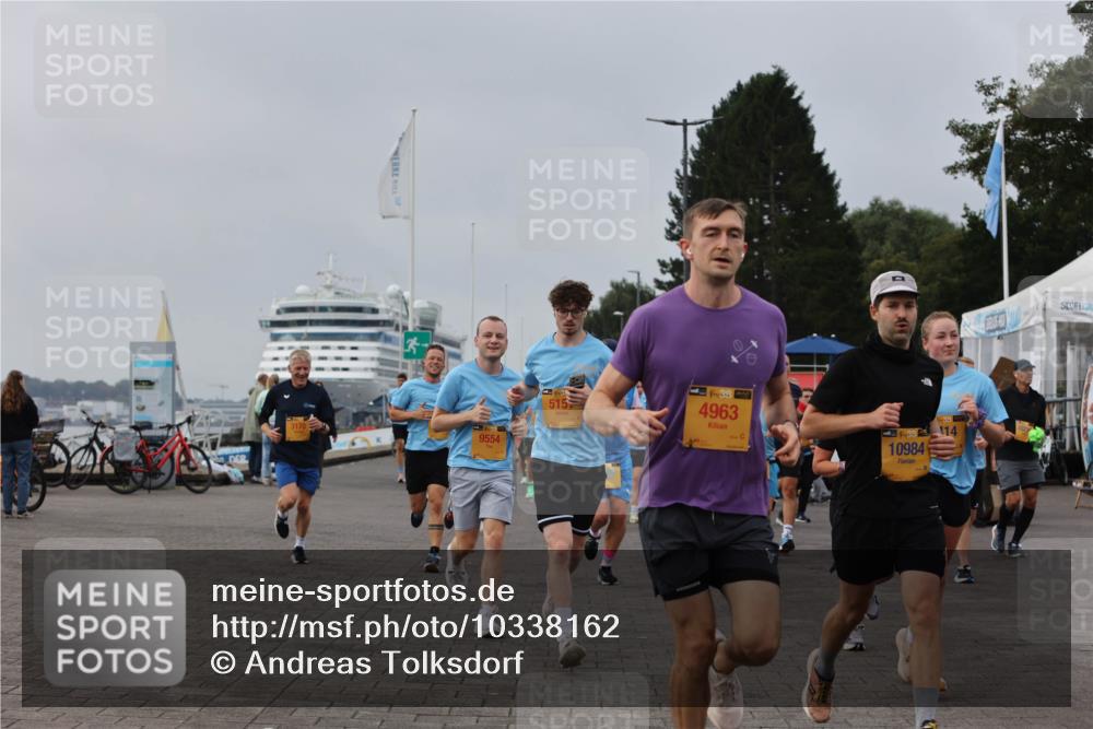 13.09.2026 - Kiel Lauf Andreas Tolksdorf http://msf.ph/oto/10338162 13.09.2026 09:54:56 Kiellinie 3170, 9554, 515, 38, 4963, 39, 10984, 114 meine-sportfotos.de