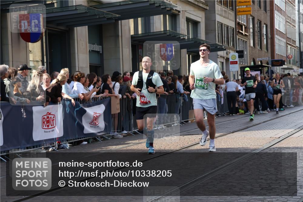 13.09.2026 - 21. swb-Marathon Bremen Strokosch-Dieckow http://msf.ph/oto/10338205 13.09.2026 13:26:11 Ziel 1368, 1649, 2434, 2658, 2779, 3526, 3603, 3983, 4077, 5747, 5934, 5992, 6230, 6375, 6548, 6639, 7626, 8817, 9260, 13195, 1163, 1647, 1896, 2062, 2666, 2708, 2987, 3248, 3516, 4067, 4476, 4723, 4724, 5013, 5558, 5701, 5854, 5906, 6135, 6605, 6886, 7638, 7780, 8271, 8361, 8592, 8635, 9266, 9794 meine-sportfotos.de