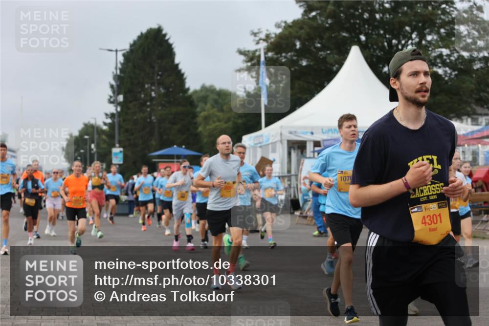 13.09.2026 - Kiel Lauf Andreas Tolksdorf http://msf.ph/oto/10338301 13.09.2026 09:55:01 Kiellinie 3, 1070, 1995, 38, 4301, 978 meine-sportfotos.de