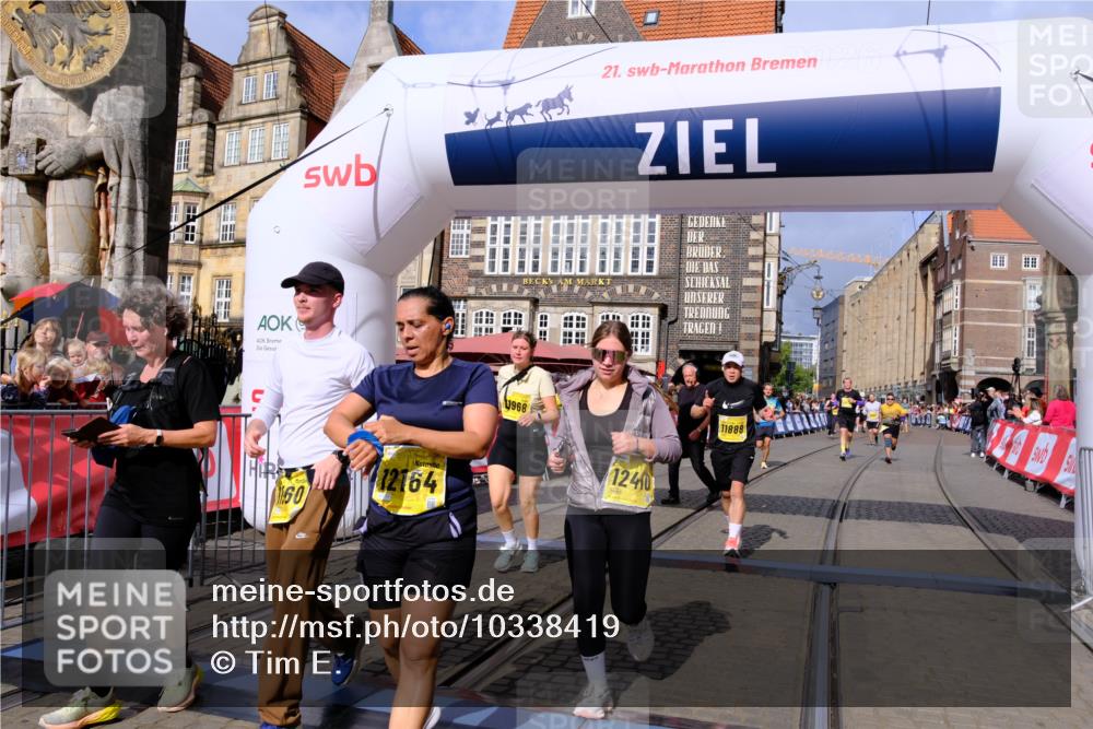 13.09.2026 - 21. swb-Marathon Bremen Tim E. http://msf.ph/oto/10338419 13.09.2026 11:08:45 Ziel 10229, 11065, 11124, 11509, 11560, 11561, 11678, 11888, 11968, 12073, 12162, 12164, 12315, 12410, 12516 meine-sportfotos.de