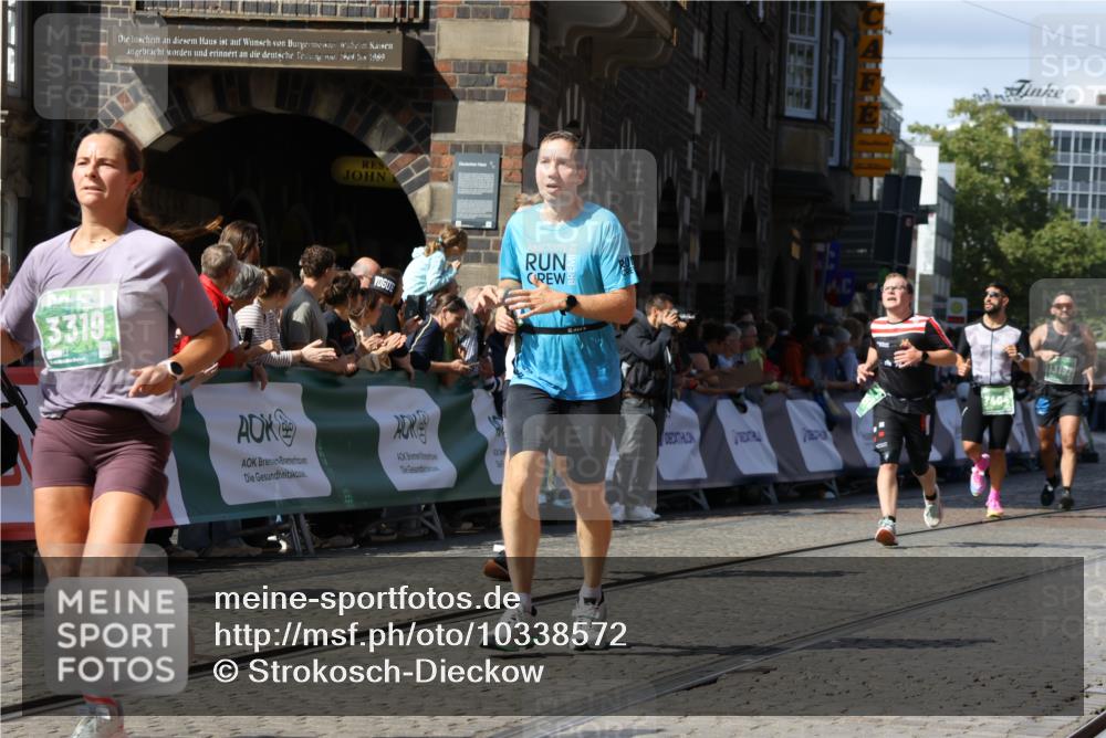 13.09.2026 - 21. swb-Marathon Bremen Strokosch-Dieckow http://msf.ph/oto/10338572 13.09.2026 13:19:50 Ziel 926, 1232, 1535, 3182, 4319, 4455, 4977, 4978, 5371, 7037, 7140, 7268, 7945, 8153, 8185, 9638, 13163, 205, 411, 431, 495, 511, 1053, 1252, 1390, 1551, 1972, 2343, 2807, 3240, 3411, 4287, 5340, 5389, 5813, 5837, 6663, 7404, 7488, 7531, 8263, 13192 meine-sportfotos.de