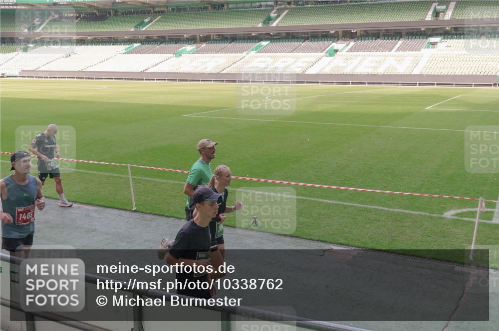 13.09.2026 - 21. swb-Marathon Bremen Michael Burmester http://msf.ph/oto/10338762 13.09.2026 13:17:07 Laufen im Stadion 134, 143, 153, 231, 267, 271, 311, 449, 588, 598, 612, 653, 990, 1057, 1185, 1312, 1424, 1425, 1465, 1539, 1790, 1813, 1825, 1987, 2013, 2067, 2096, 2218, 2259, 2351, 2363, 2381, 2389, 2419, 2468, 2532, 2550, 2562, 2579, 2586, 2601, 2647, 2655, 2664, 2678, 2698, 2778, 2797, 2799, 2821, 2846, 2974, 2984, 2996, 3001, 3104, 3133, 3180, 3195, 3213, 3237, 3314, 3331, 3337, 3366, 3387, 3421, 3431, 3479, 3486, 3501, 3506, 3512, 3548 meine-sportfotos.de