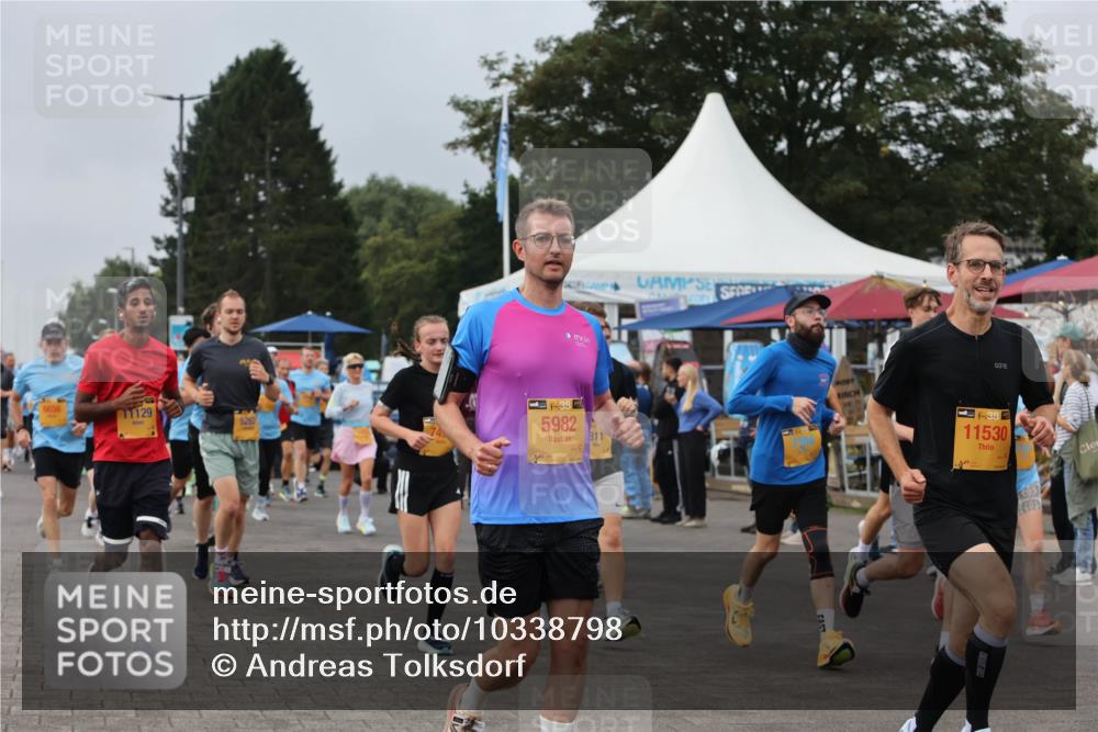 13.09.2026 - Kiel Lauf Andreas Tolksdorf http://msf.ph/oto/10338798 13.09.2026 09:55:19 Kiellinie 6656, 11129, 5262, 38, 5982, 811, 38, 11530 meine-sportfotos.de