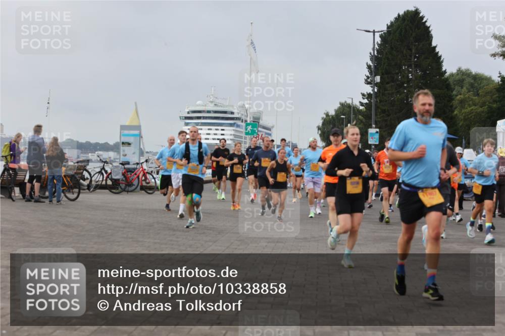 13.09.2026 - Kiel Lauf Andreas Tolksdorf http://msf.ph/oto/10338858 13.09.2026 09:55:23 Kiellinie  meine-sportfotos.de