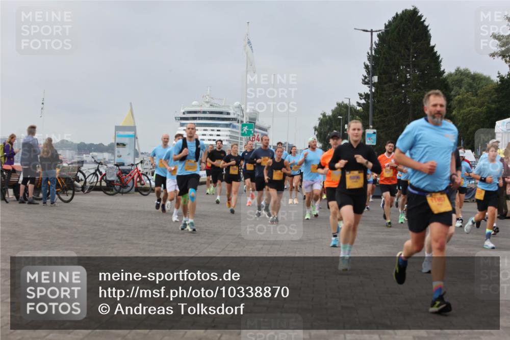 13.09.2026 - Kiel Lauf Andreas Tolksdorf http://msf.ph/oto/10338870 13.09.2026 09:55:23 Kiellinie 4 meine-sportfotos.de