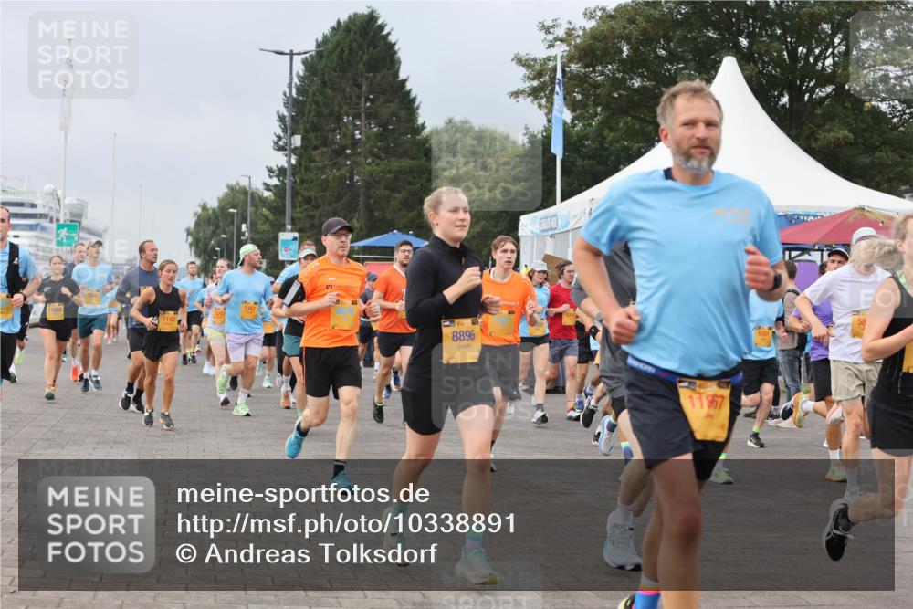 13.09.2026 - Kiel Lauf Andreas Tolksdorf http://msf.ph/oto/10338891 13.09.2026 09:55:24 Kiellinie 1192, 1147, 8896, 11967, 9761, 58 meine-sportfotos.de