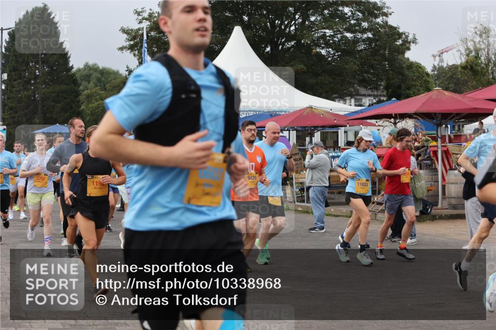 13.09.2026 - Kiel Lauf Andreas Tolksdorf http://msf.ph/oto/10338968 13.09.2026 09:55:27 Kiellinie 5202, 119, 9420, 11833 meine-sportfotos.de