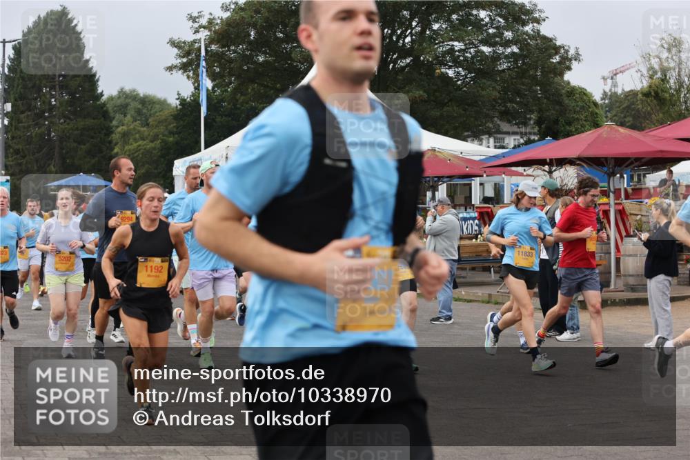 13.09.2026 - Kiel Lauf Andreas Tolksdorf http://msf.ph/oto/10338970 13.09.2026 09:55:27 Kiellinie 9294, 023, 5202, 39, 1192, 445, 11833 meine-sportfotos.de