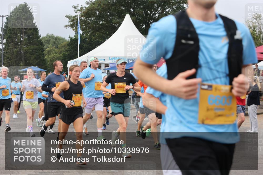 13.09.2026 - Kiel Lauf Andreas Tolksdorf http://msf.ph/oto/10338976 13.09.2026 09:55:27 Kiellinie 12023, 5202, 1192, 1147, 7355, 6504 meine-sportfotos.de
