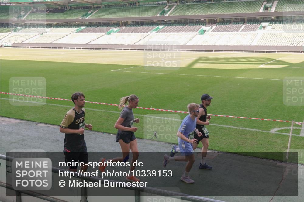 13.09.2026 - 21. swb-Marathon Bremen Michael Burmester http://msf.ph/oto/10339153 13.09.2026 13:18:05 Laufen im Stadion 134, 267, 271, 311, 404, 449, 486, 546, 588, 732, 753, 837, 921, 1057, 1424, 1425, 1431, 1765, 1790, 1813, 1825, 1844, 1868, 1987, 2056, 2067, 2096, 2123, 2137, 2294, 2357, 2358, 2381, 2389, 2419, 2453, 2532, 2550, 2562, 2586, 2601, 2614, 2647, 2655, 2797, 2821, 2849, 2857, 2879, 2880, 2893, 2944, 2984, 2999, 3096, 3100, 3104, 3146, 3180, 3195, 3210, 3213, 3285, 3314, 3337, 3366, 3421, 3431, 3476, 3479, 3506, 3537, 3548, 3619, 3633, 3654, 3740, 3879, 4478 meine-sportfotos.de