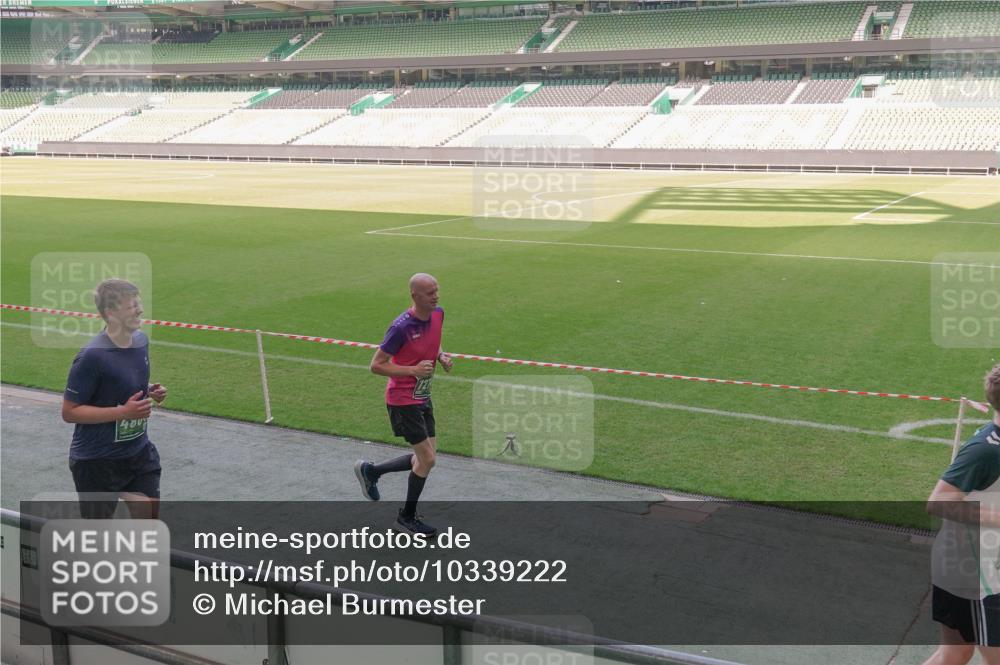 13.09.2026 - 21. swb-Marathon Bremen Michael Burmester http://msf.ph/oto/10339222 13.09.2026 13:18:20 Laufen im Stadion 311, 404, 449, 486, 546, 588, 732, 753, 837, 921, 1057, 1424, 1425, 1431, 1506, 1765, 1790, 1813, 1844, 1868, 2056, 2067, 2096, 2123, 2137, 2224, 2294, 2357, 2358, 2389, 2419, 2453, 2532, 2550, 2557, 2563, 2586, 2601, 2614, 2622, 2647, 2655, 2786, 2821, 2845, 2849, 2857, 2879, 2880, 2893, 2944, 2984, 2999, 3072, 3096, 3100, 3104, 3146, 3180, 3195, 3198, 3210, 3213, 3285, 3287, 3314, 3337, 3421, 3431, 3476, 3479, 3506, 3537, 3548, 3619, 3633, 3654, 3740, 3879, 4478 meine-sportfotos.de