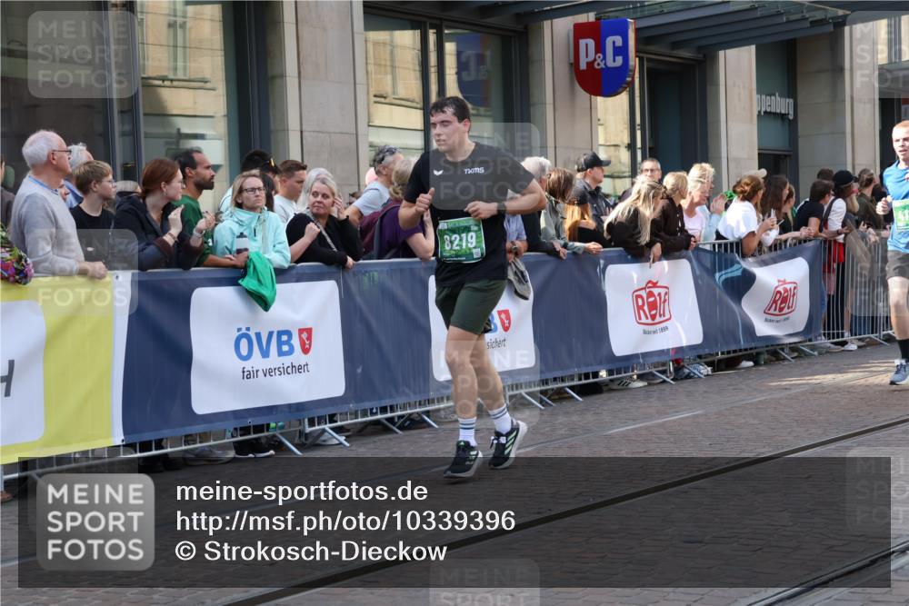 13.09.2026 - 21. swb-Marathon Bremen Strokosch-Dieckow http://msf.ph/oto/10339396 13.09.2026 13:26:50 Ziel 946, 1493, 1494, 2089, 2454, 3076, 3273, 3302, 3385, 3527, 4121, 4327, 4397, 4558, 4563, 5689, 5943, 6071, 6288, 6455, 6776, 7027, 7072, 7849, 8219, 9150, 9159, 9343, 9511, 9760, 9854, 9878, 10112, 10113, 13147, 531, 1368, 2779, 3076, 3302, 3510, 3526, 3852, 3893, 4077, 4441, 4598, 4919, 5054, 5937, 5943, 6289, 6314, 6375, 6455, 6548, 6580, 7246, 7317, 8112, 8303, 9260, 9551, 13097 meine-sportfotos.de