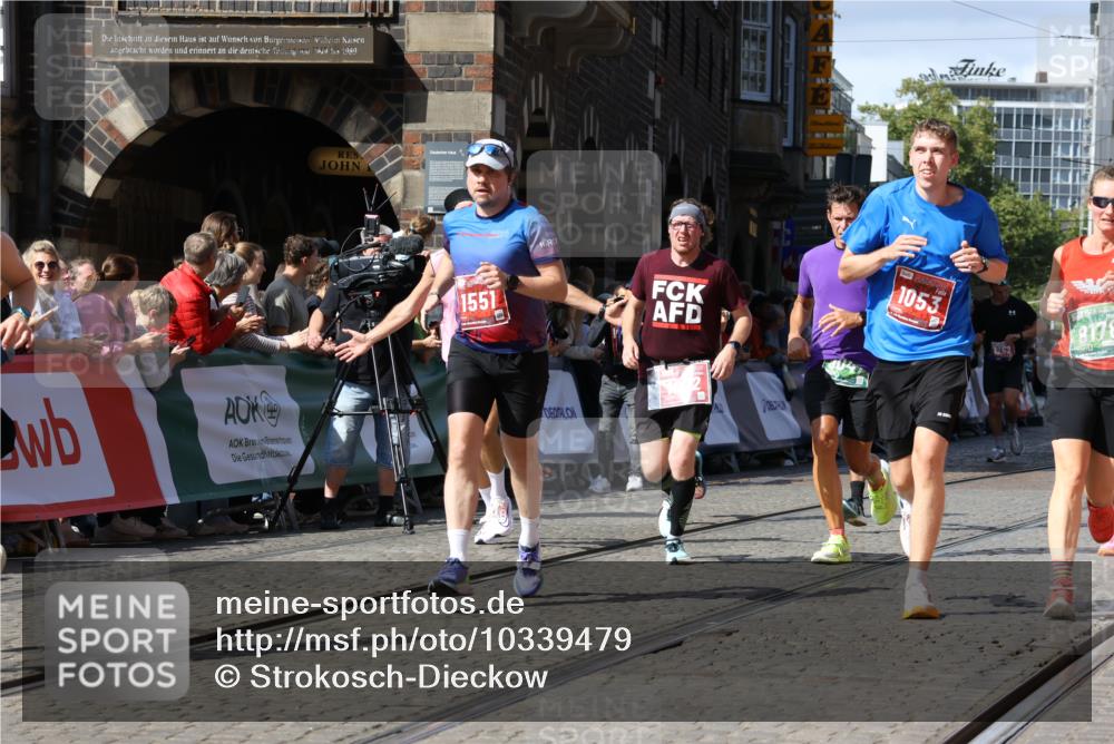 13.09.2026 - 21. swb-Marathon Bremen Strokosch-Dieckow http://msf.ph/oto/10339479 13.09.2026 13:20:19 Ziel 205, 411, 431, 495, 511, 1053, 1058, 1252, 1390, 1537, 1551, 1931, 1972, 2343, 2807, 2903, 3240, 3319, 3411, 3690, 4101, 4287, 5340, 5389, 5813, 5837, 6663, 7341, 7404, 7488, 7531, 8263, 9082, 13192, 201, 232, 334, 1197, 1528, 1646, 2493, 2577, 2953, 3813, 4351, 4357, 4358, 5137, 5450, 5493, 6495, 6496, 8178, 9047, 9721, 9949, 13222 meine-sportfotos.de