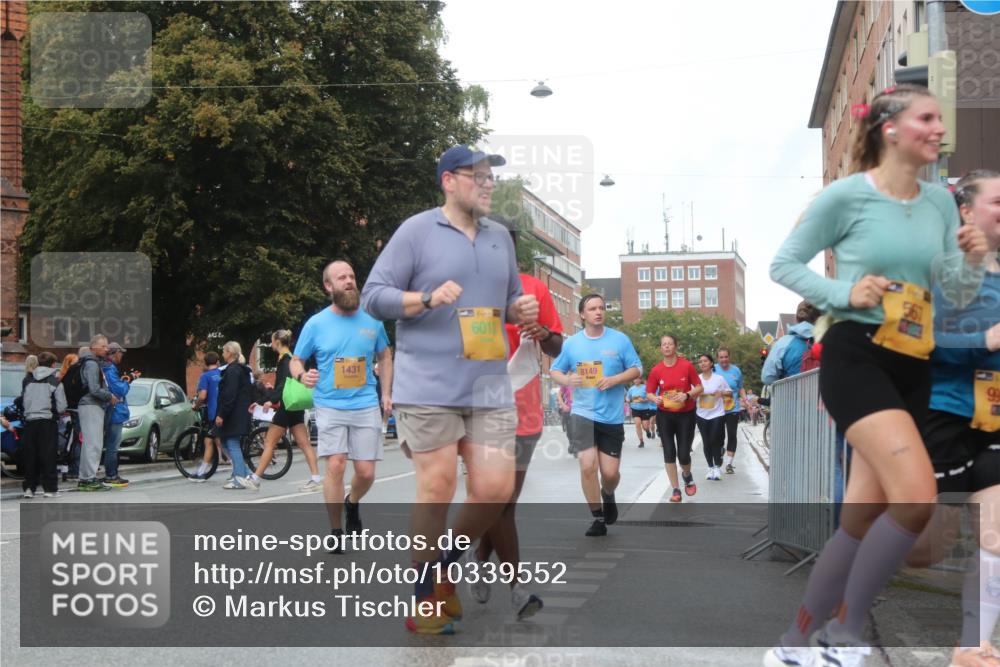 13.09.2026 - Kiel Lauf Markus Tischler http://msf.ph/oto/10339552 13.09.2026 11:02:05 Fleethörn 1431, 601, 8149, 92 meine-sportfotos.de
